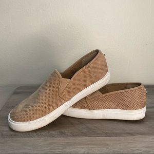 Steve Madden Slip On Women’s Shoe Size 7.5 Skate Shoes